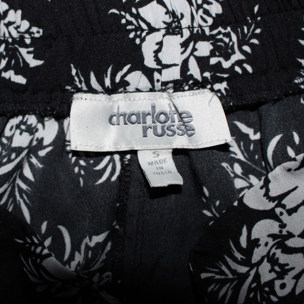 Black and white flower shorts